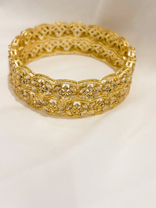 Traditional Polki Bangle